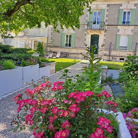 Apartamento La Metairie Au Milieu Des Vignes Réaux Exterior foto