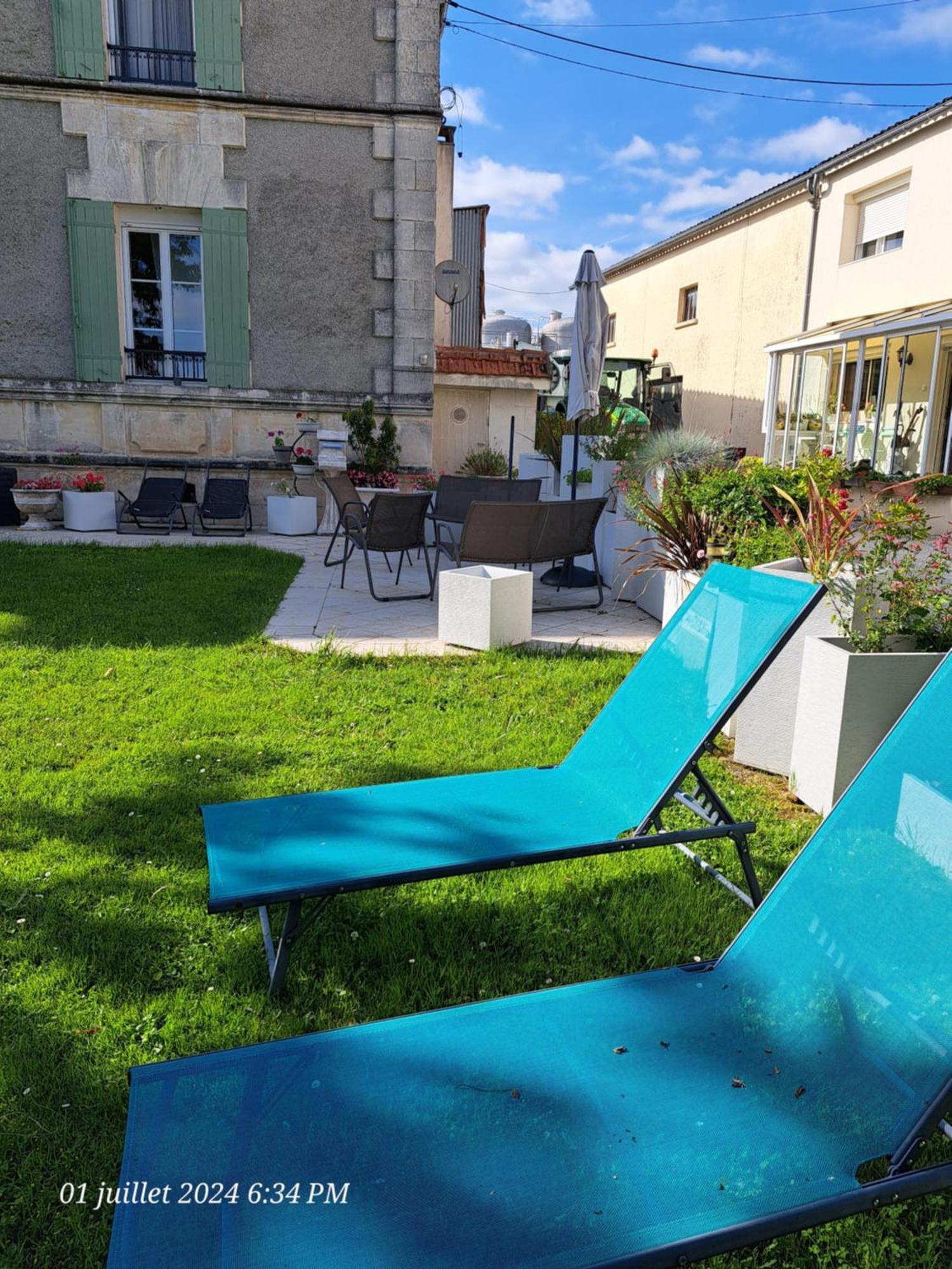 Apartamento La Metairie Au Milieu Des Vignes Réaux Exterior foto